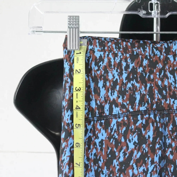 lululemon - Picture 7 of 9